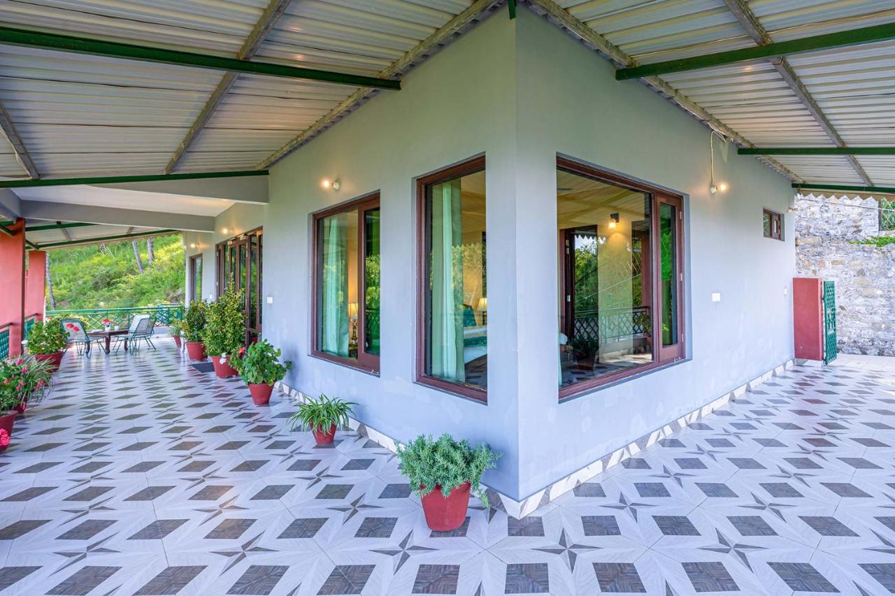 Stayvista At Cecil Cottages With Barbeque, Hill View Kasauli Exteriér fotografie