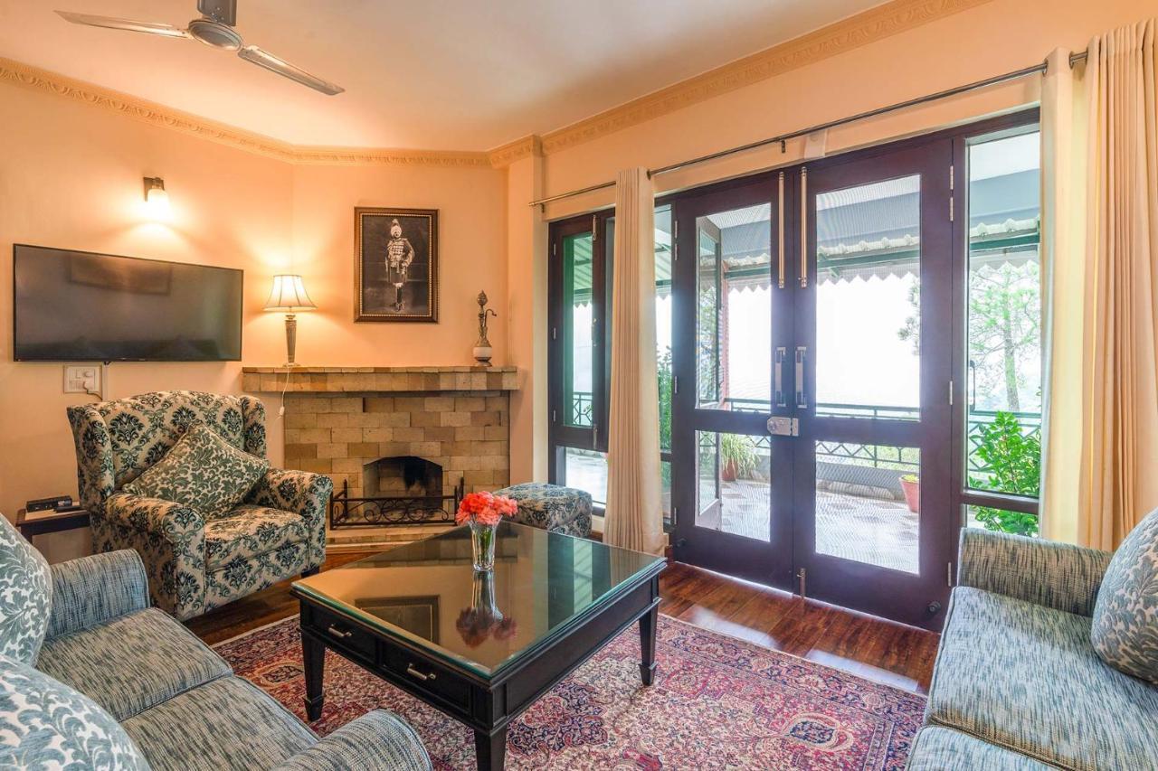 Stayvista At Cecil Cottages With Barbeque, Hill View Kasauli Exteriér fotografie