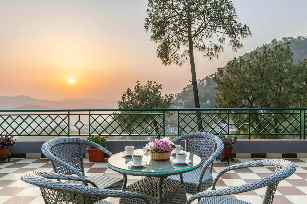 Stayvista At Cecil Cottages Hill View 8Br, 6Br, 4Br, 2Br In Barog With Barbeque Kasauli Exteriér fotografie