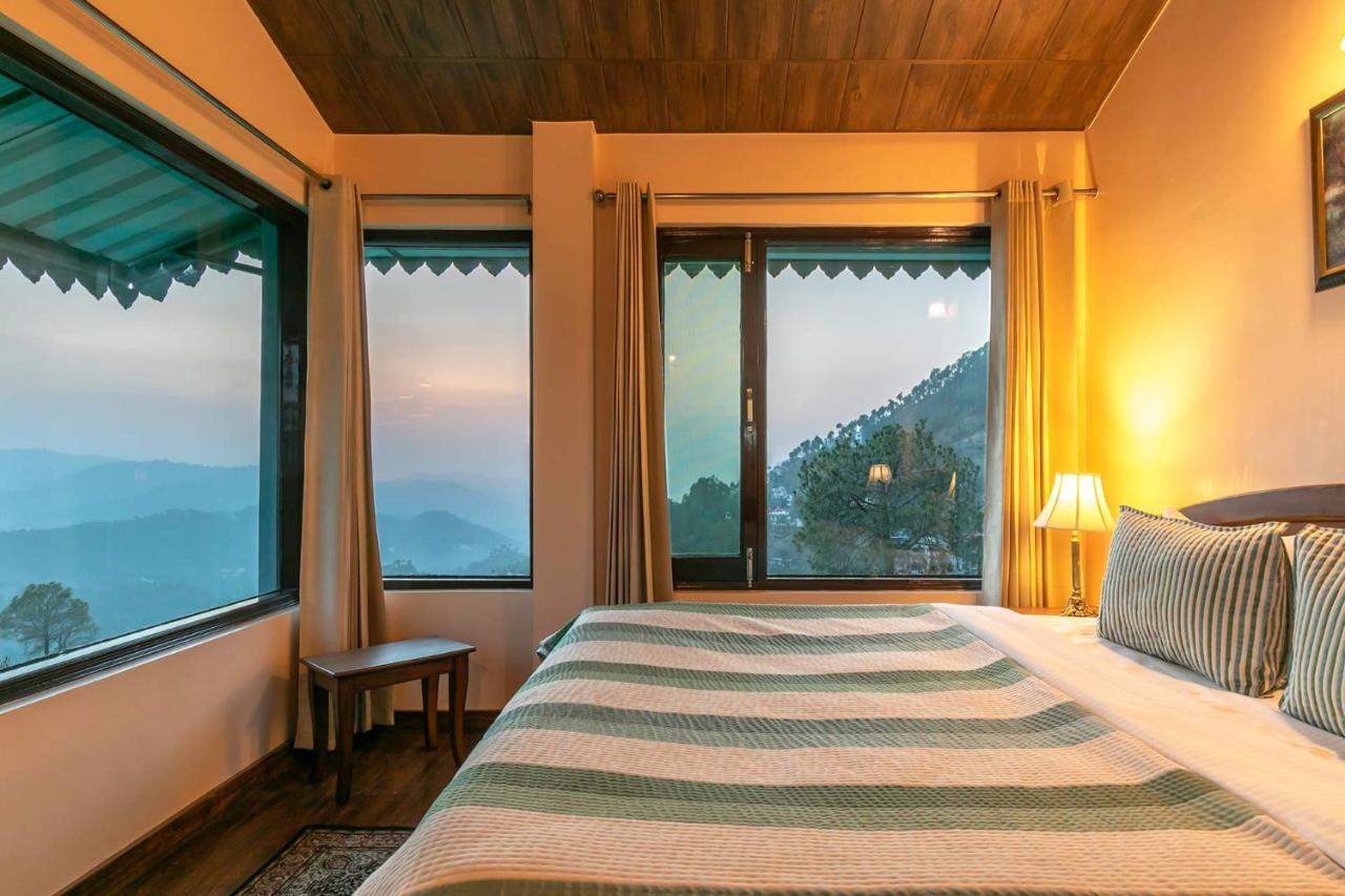 Stayvista At Cecil Cottages With Barbeque, Hill View Kasauli Exteriér fotografie