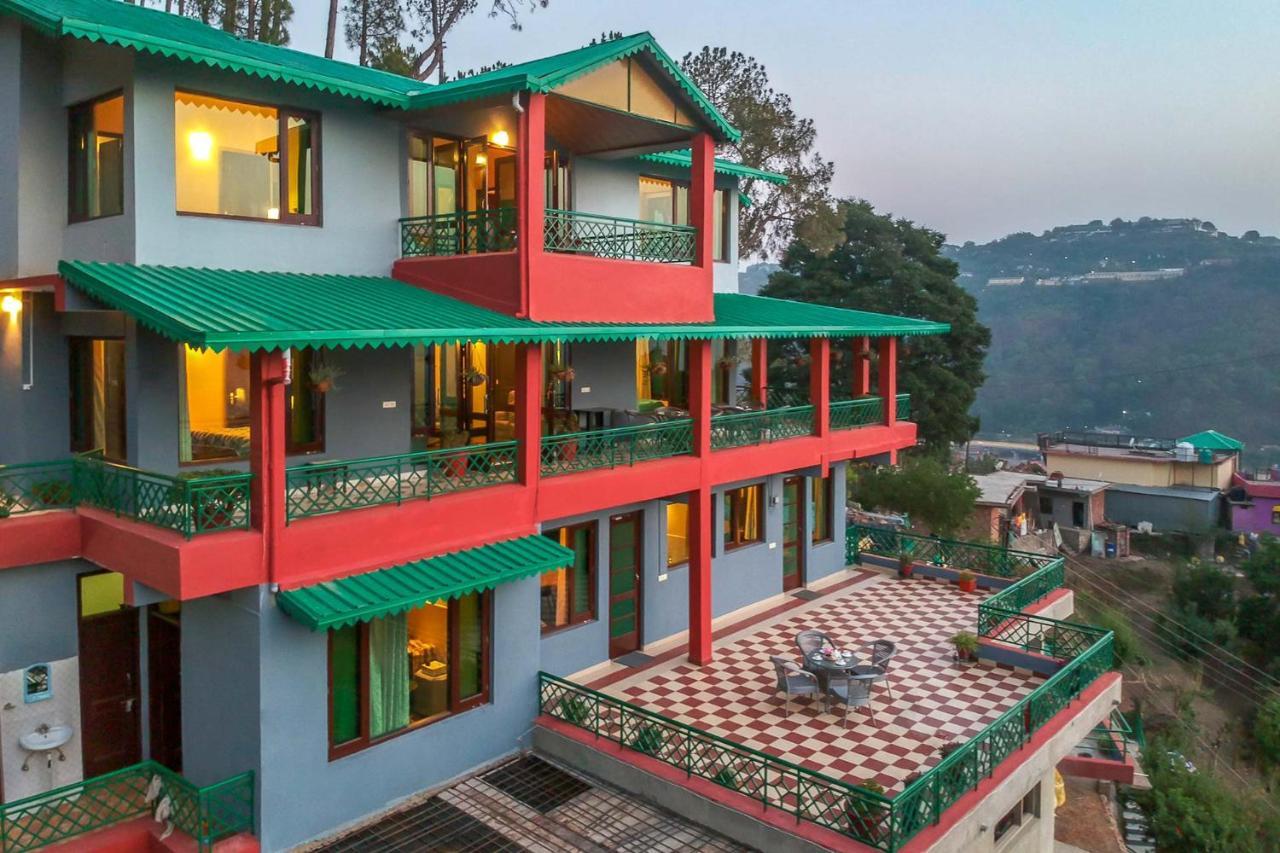 Stayvista At Cecil Cottages With Barbeque, Hill View Kasauli Exteriér fotografie