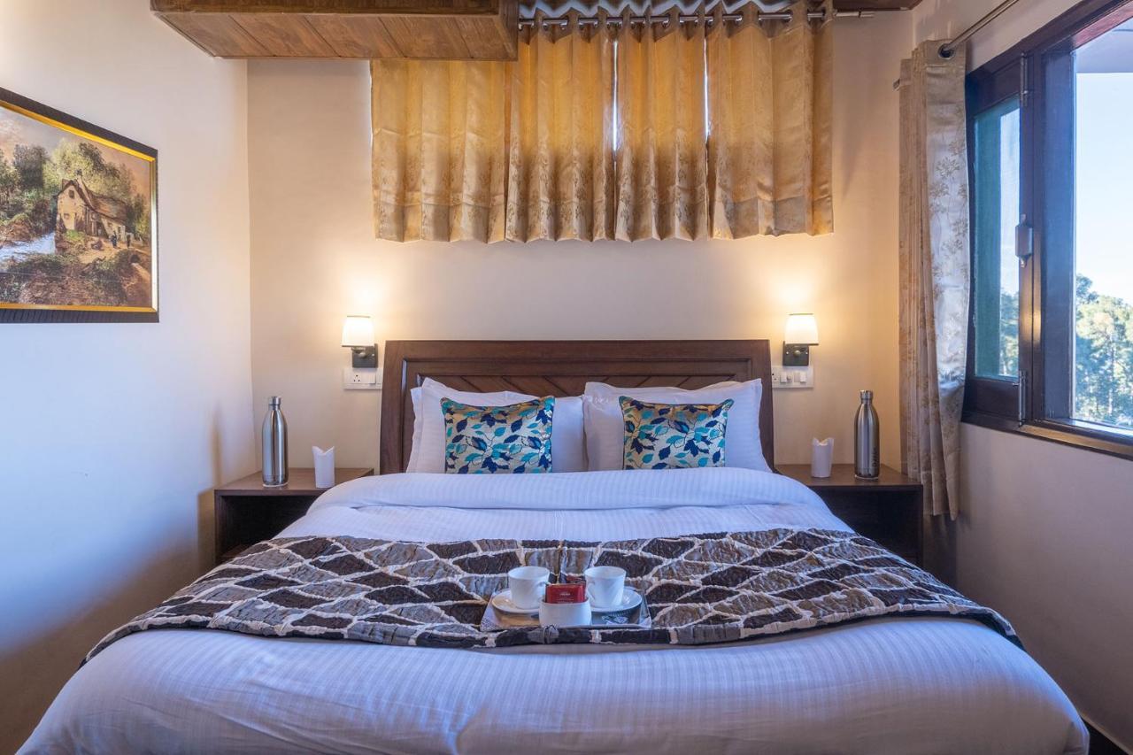 Stayvista At Cecil Cottages With Barbeque, Hill View Kasauli Exteriér fotografie